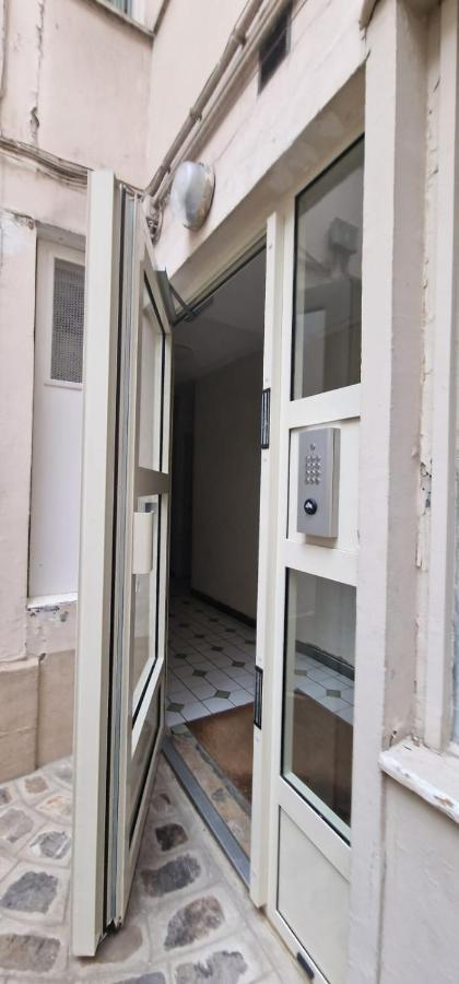 Petit Appartement Gare De Lyon Parijs Buitenkant foto